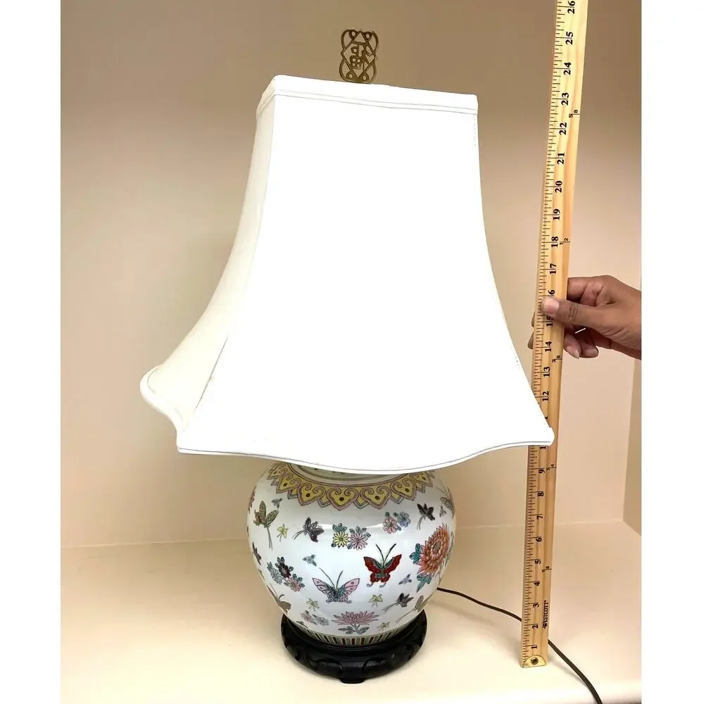 Vintage Chinoiserie Porcelain Table Lamp with Carved Wood Base